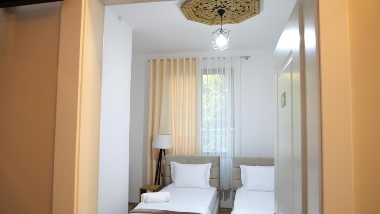 Vila Franko بيرات المظهر الخارجي الصورة
